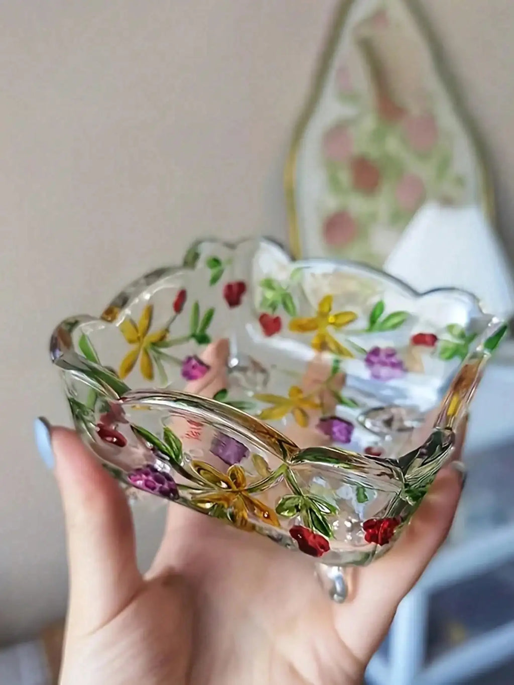 Handmade  Glass Ashtray With Floral Design - Rectangular Desktop Organizer & Ashtray, Multi-Purpose Decorative Centre Piece For Dining Room, Living Room Home Decoration, European Style Ashtray | Artistic Craftsmanship