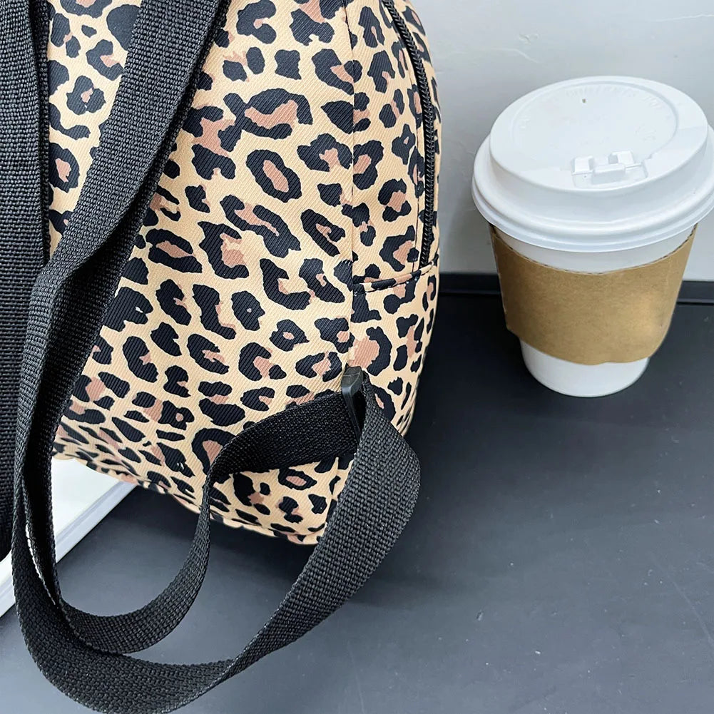 Stylish Women Backpack Preppy Style Animal Pattern Printing Nylon Handbags Leisure Student School Large Knapsacks Backpacks