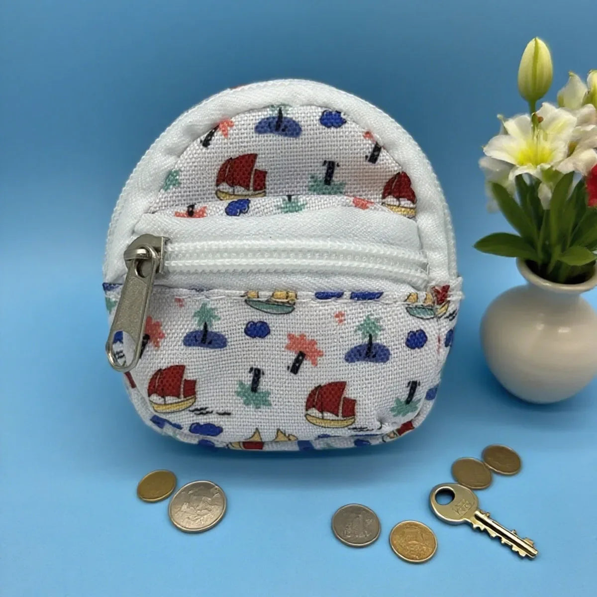Double-shoulder zipper small coin wallet, key bag mini backpack pendant, toy decoration small bag，1 PC