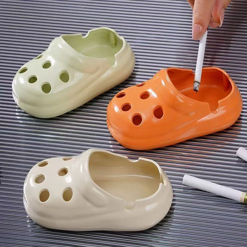 Creative Cute Hole Shoe Ashtray, Flame Retardant PP Material+anti Fly Ash, Suitable for Home/office/hotel Panoramic View