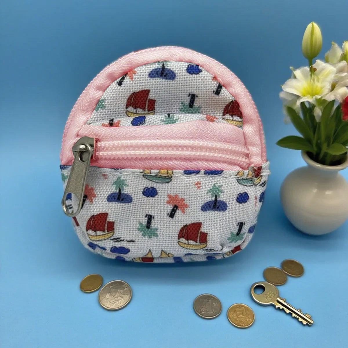 Double-shoulder zipper small coin wallet, key bag mini backpack pendant, toy decoration small bag，1 PC