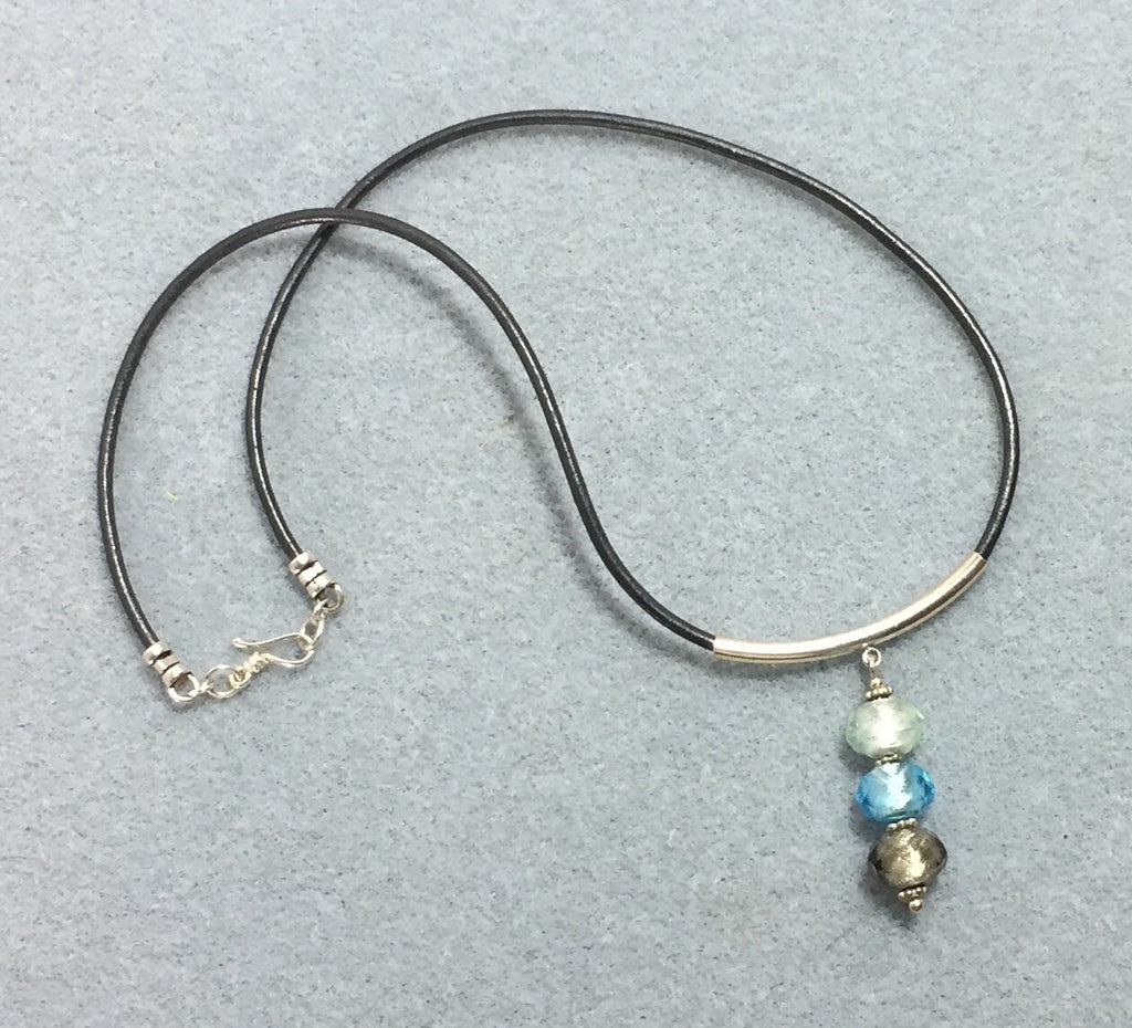 MossberryandStone Sterling Silver Glass Foil Bead Leather Choker Necklace 16in