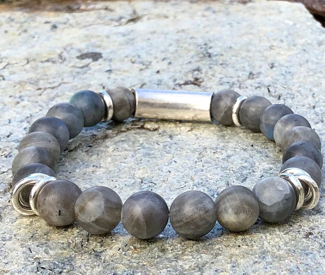 MossberryandStone Mens Labradorite Beaded Bracelet 10mm Gray Matte Silver