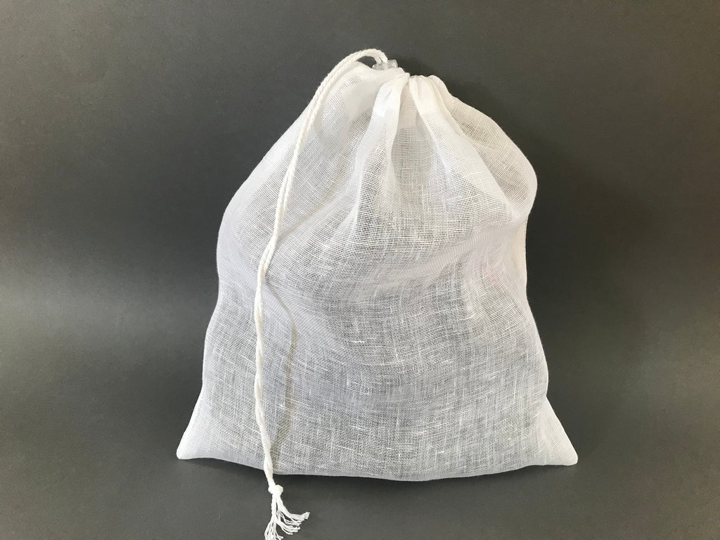 Coolandmellow Linen Mesh Laundry Bag Drawstring Wash Bag for Delicates White