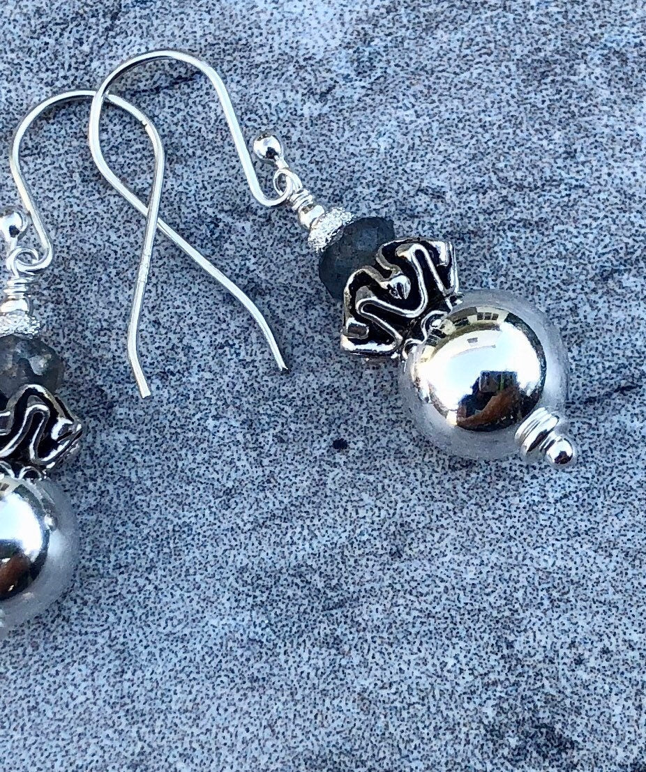 MossberryandStone Sterling Silver Labradorite Dangle Earrings Boho Beaded