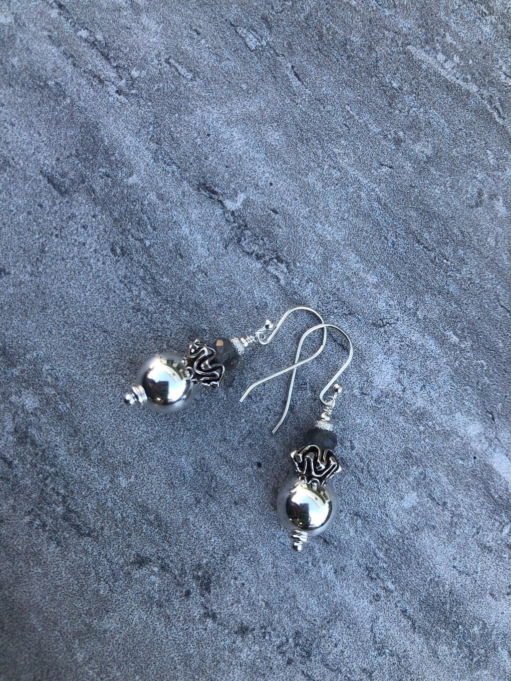 MossberryandStone Sterling Silver Labradorite Dangle Earrings Boho Beaded