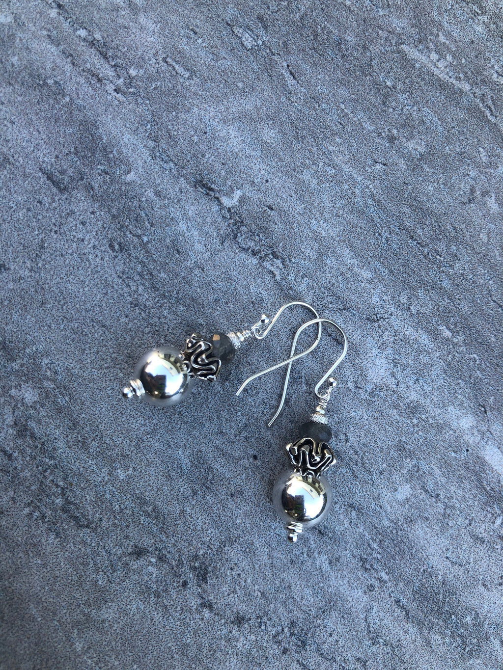 MossberryandStone Sterling Silver Labradorite Dangle Earrings Boho Beaded