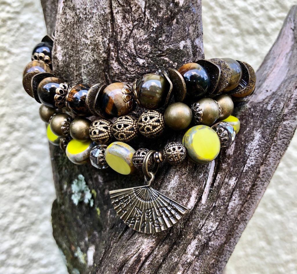 MossberryandStone Fan Flare Beaded Stretch Bracelet Set 3-Piece