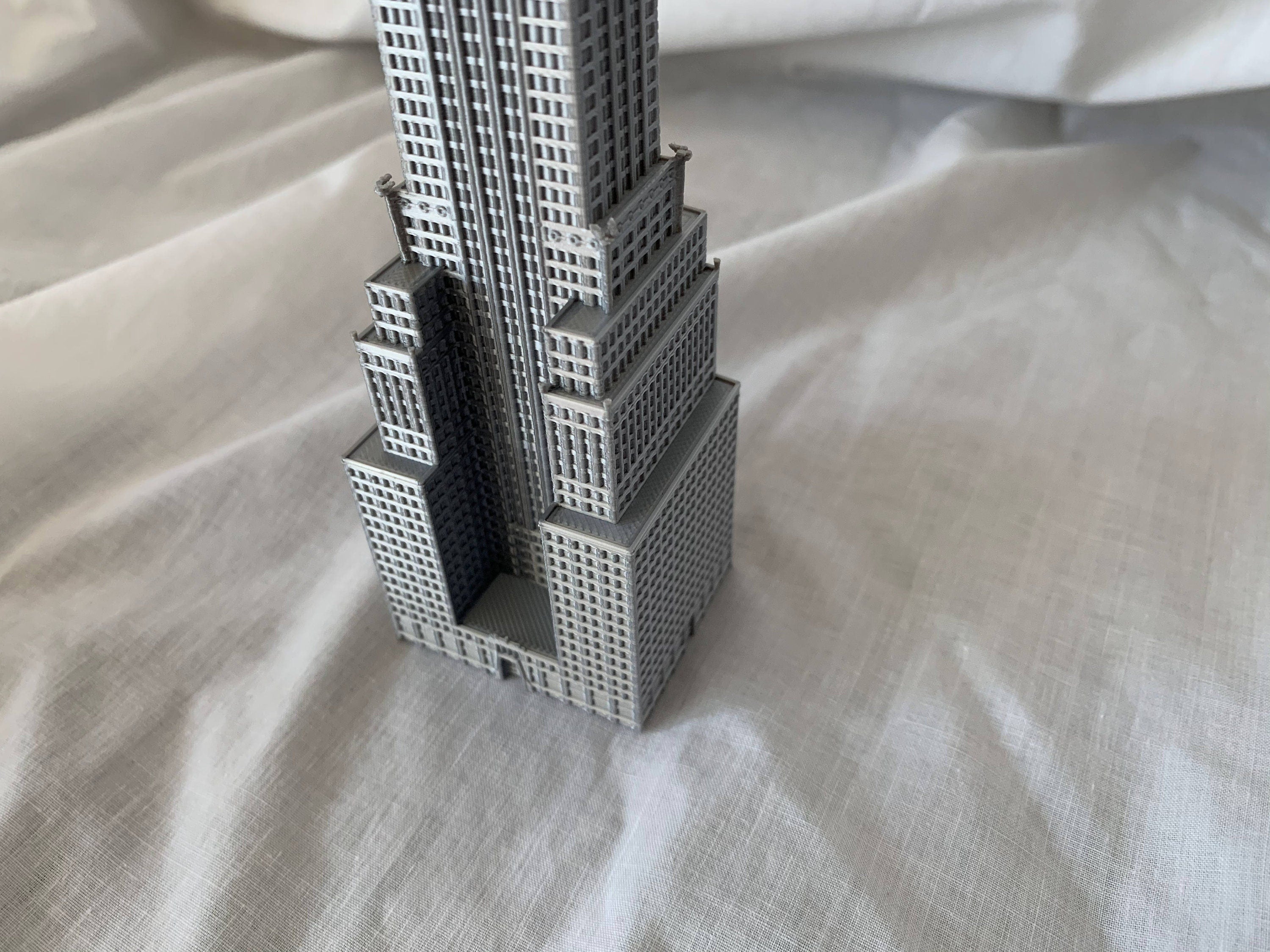 StarsoftheCity Chrysler Building 3D Printed Model Statue Silver