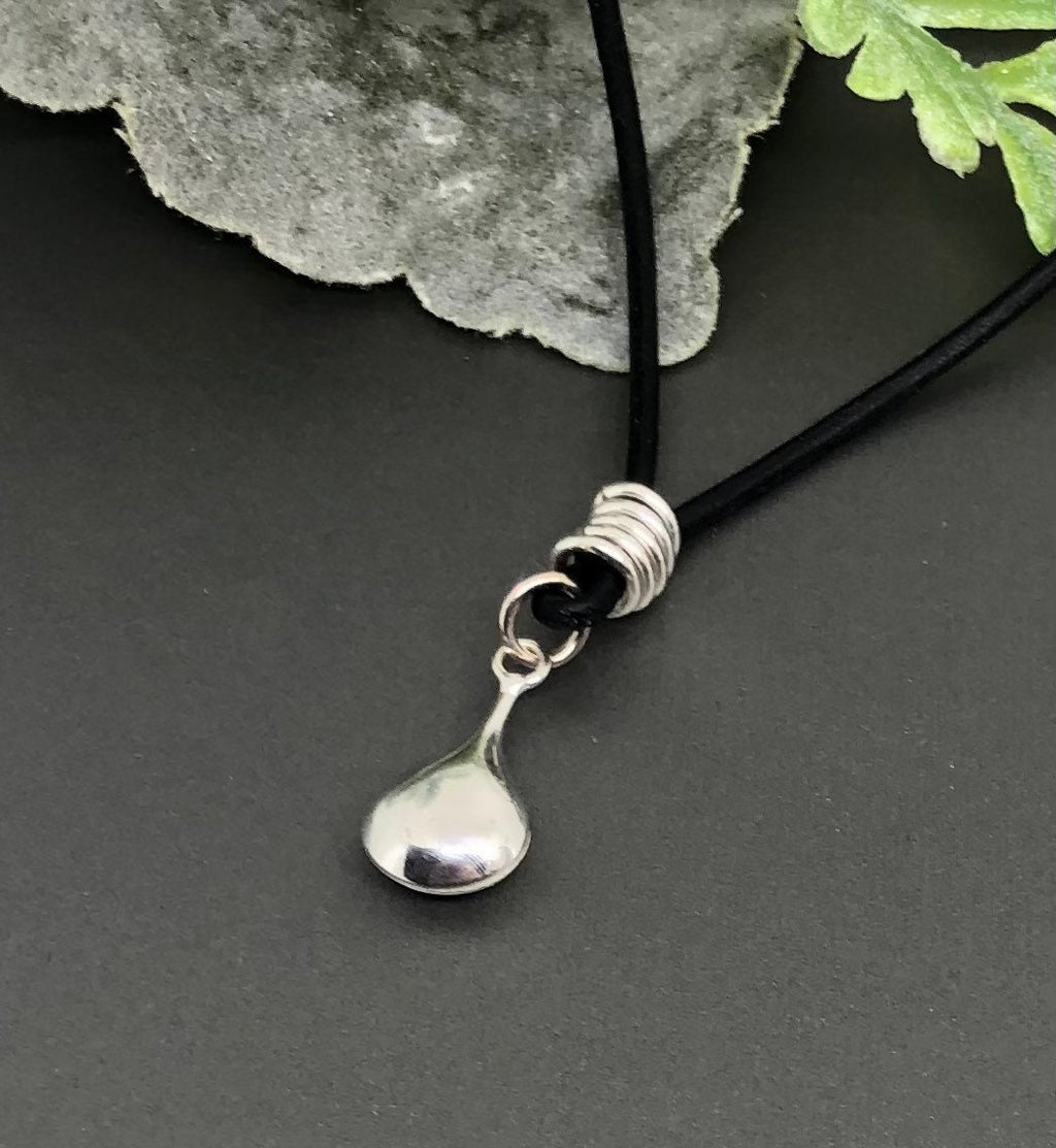 MossberryandStone Sterling Teardrop Leather Choker Necklace 15-17in