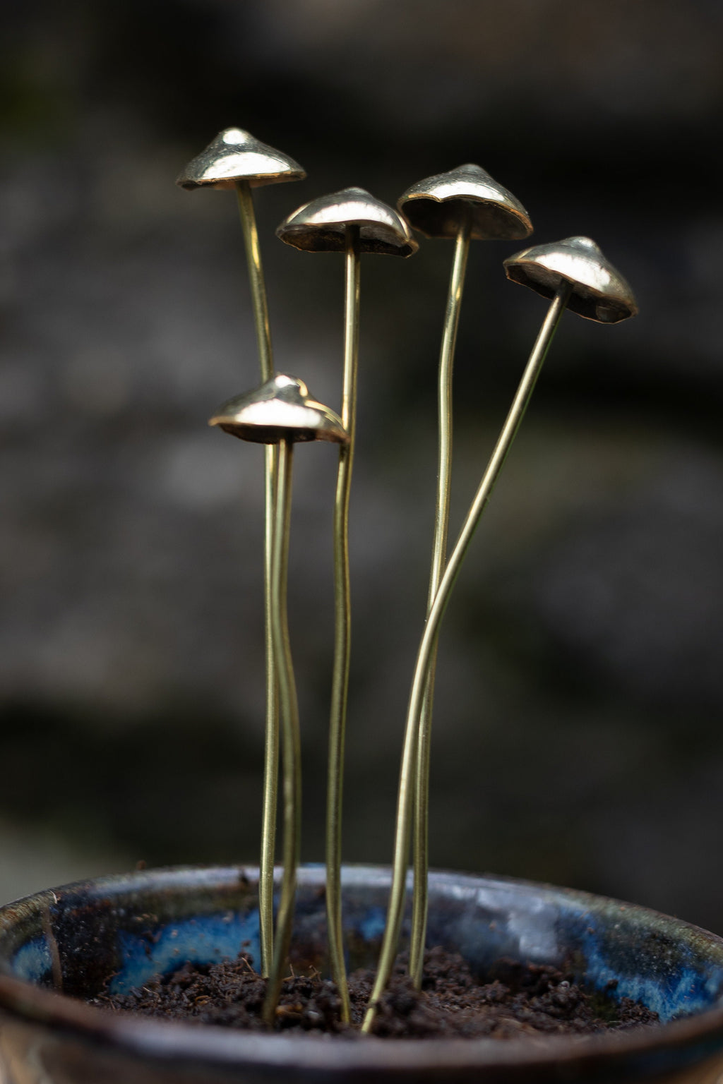 GazRye Handcrafted Brass Mushroom Garden Decoration Single Piece