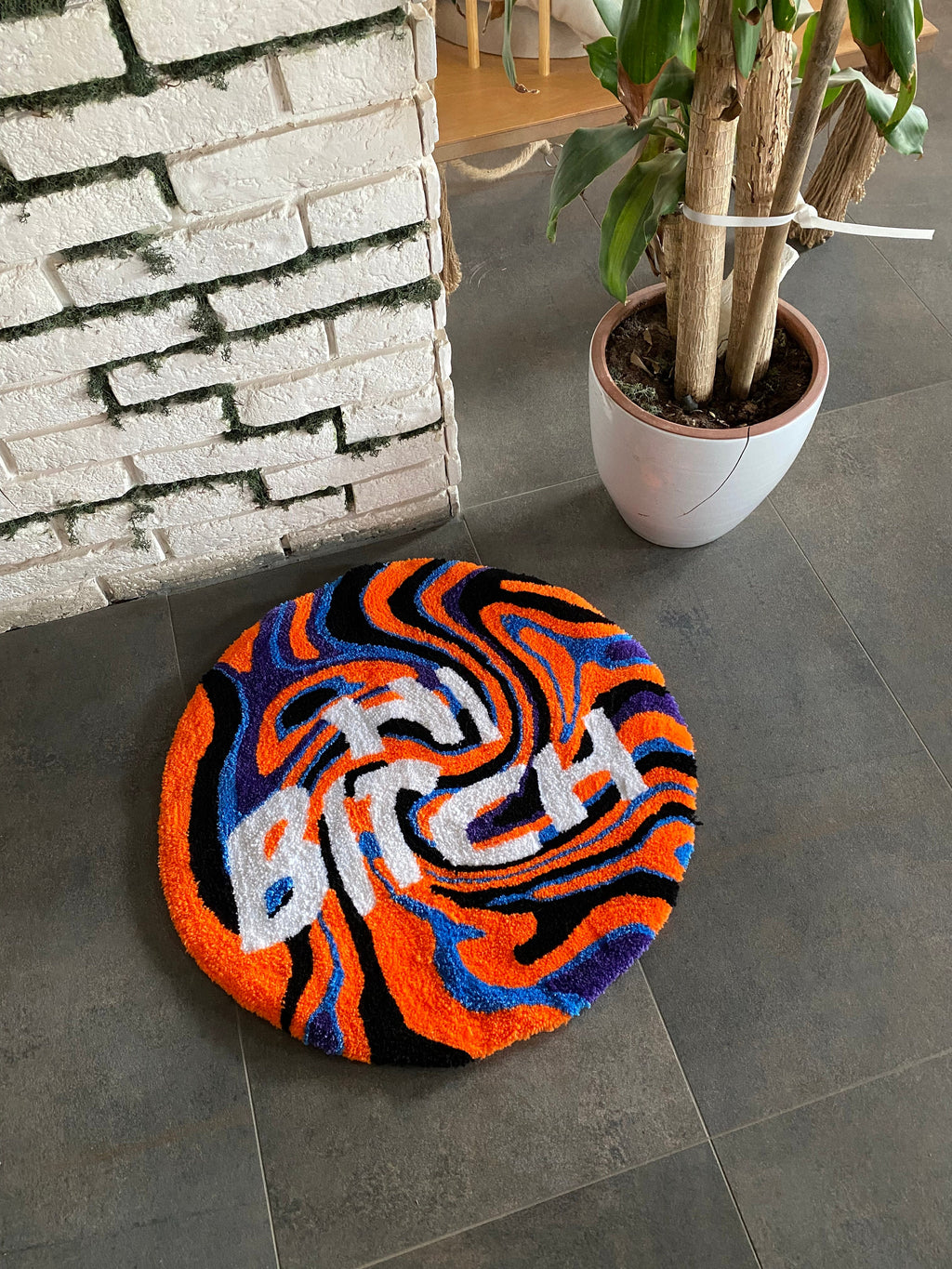 OrnnWorks Fluid 'Hi B1tch' Fluffy Tufted Rug 100% Handmade