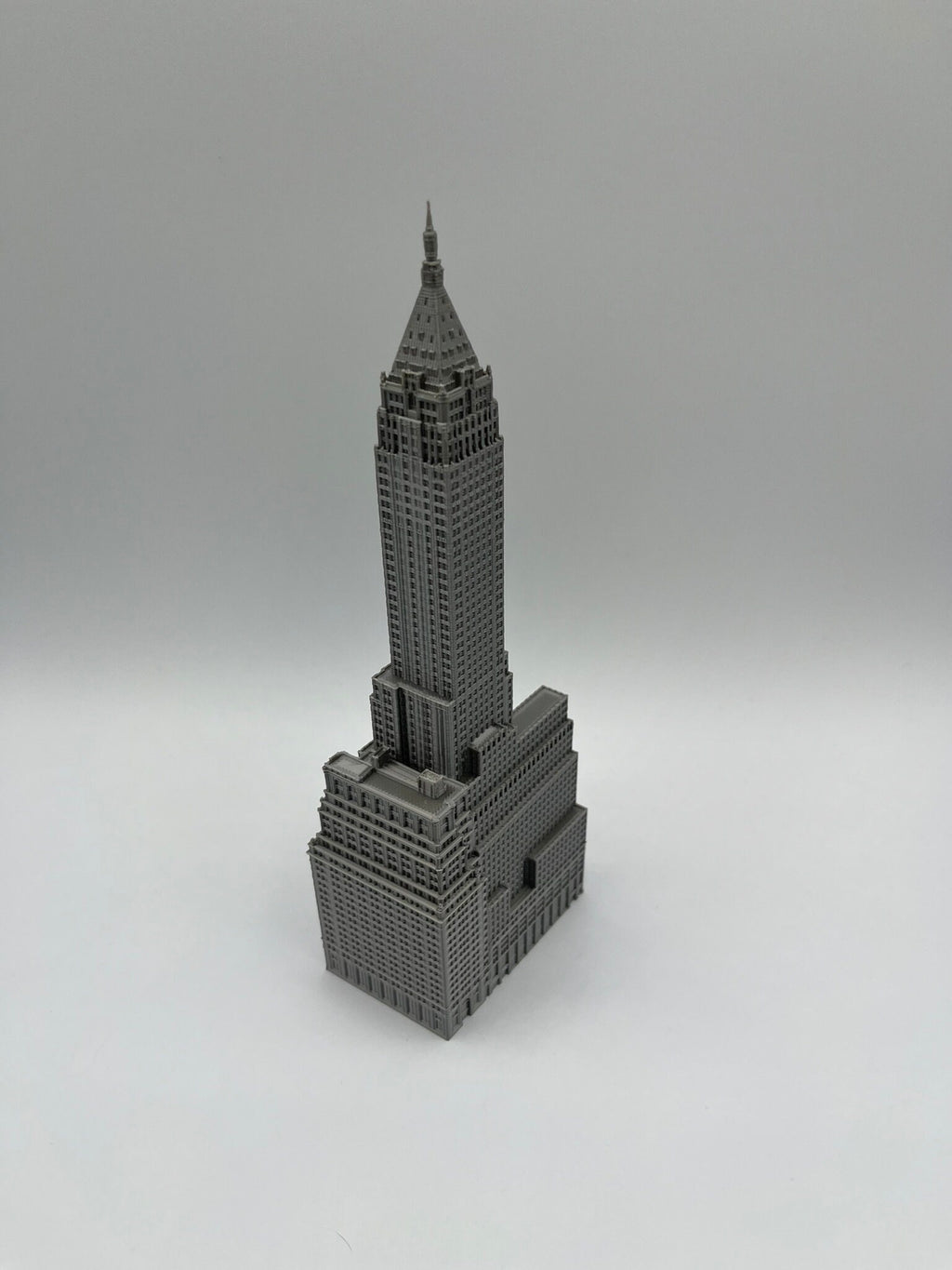 StarsoftheCity 40 Wall Street Model 3D Printed Skyscraper Statue Beige Silver White