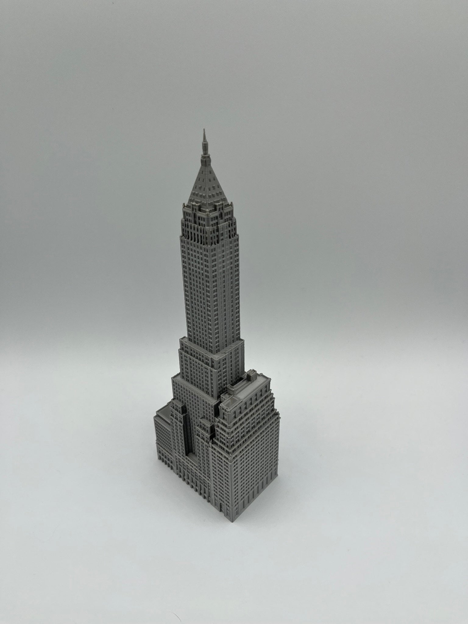StarsoftheCity 40 Wall Street Model 3D Printed Skyscraper Statue Beige Silver White