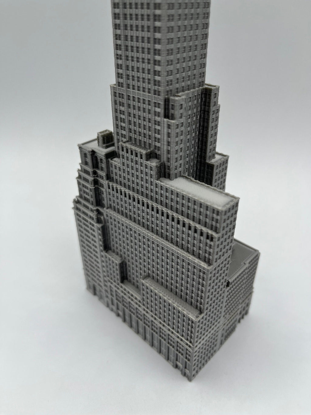 StarsoftheCity 40 Wall Street Model 3D Printed Skyscraper Statue Beige Silver White