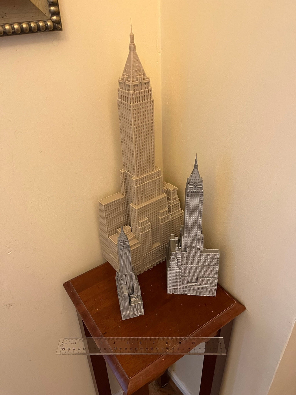StarsoftheCity 40 Wall Street Model 3D Printed Skyscraper Statue Beige Silver White