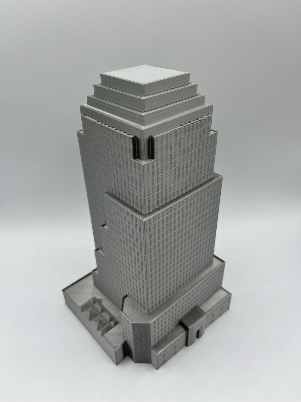 StarsoftheCity Four World Financial Center 3D Printed Skyscraper Model 8.75in Silver