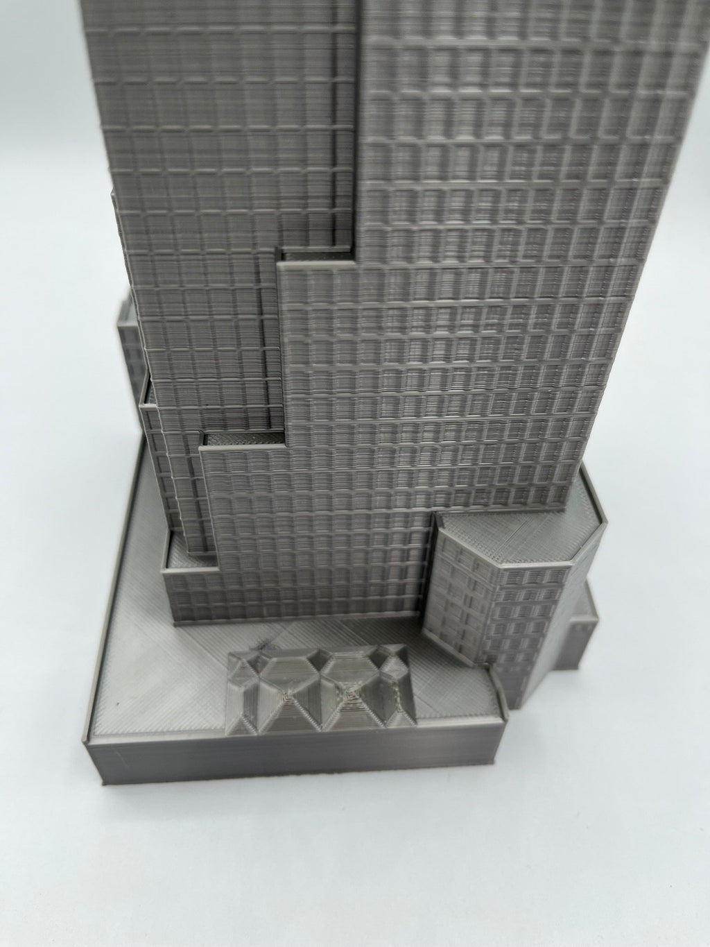 StarsoftheCity Four World Financial Center 3D Printed Skyscraper Model 8.75in Silver