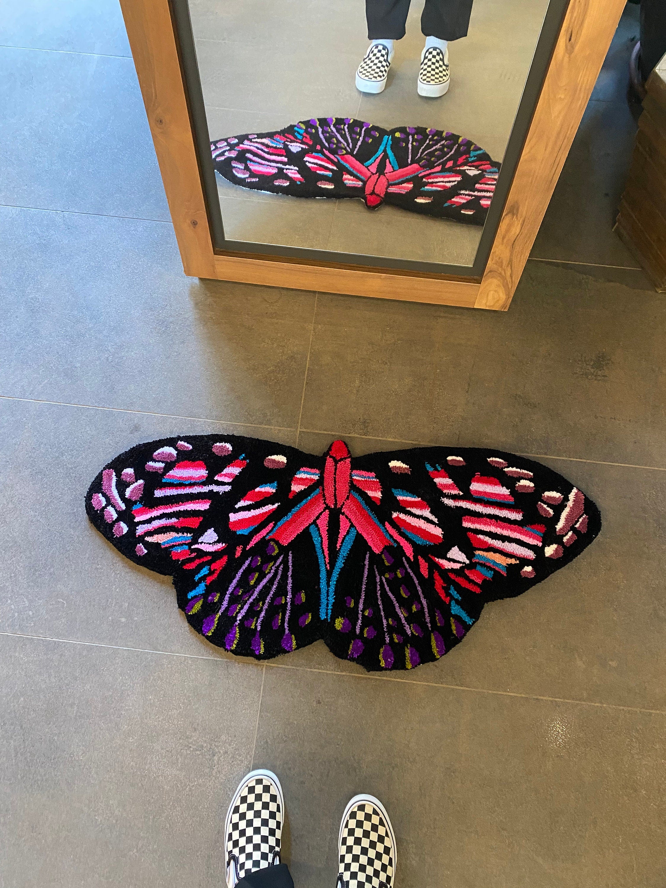 OrnnWorks Colorful Butterfly Fluffy Handmade Tufted Rug