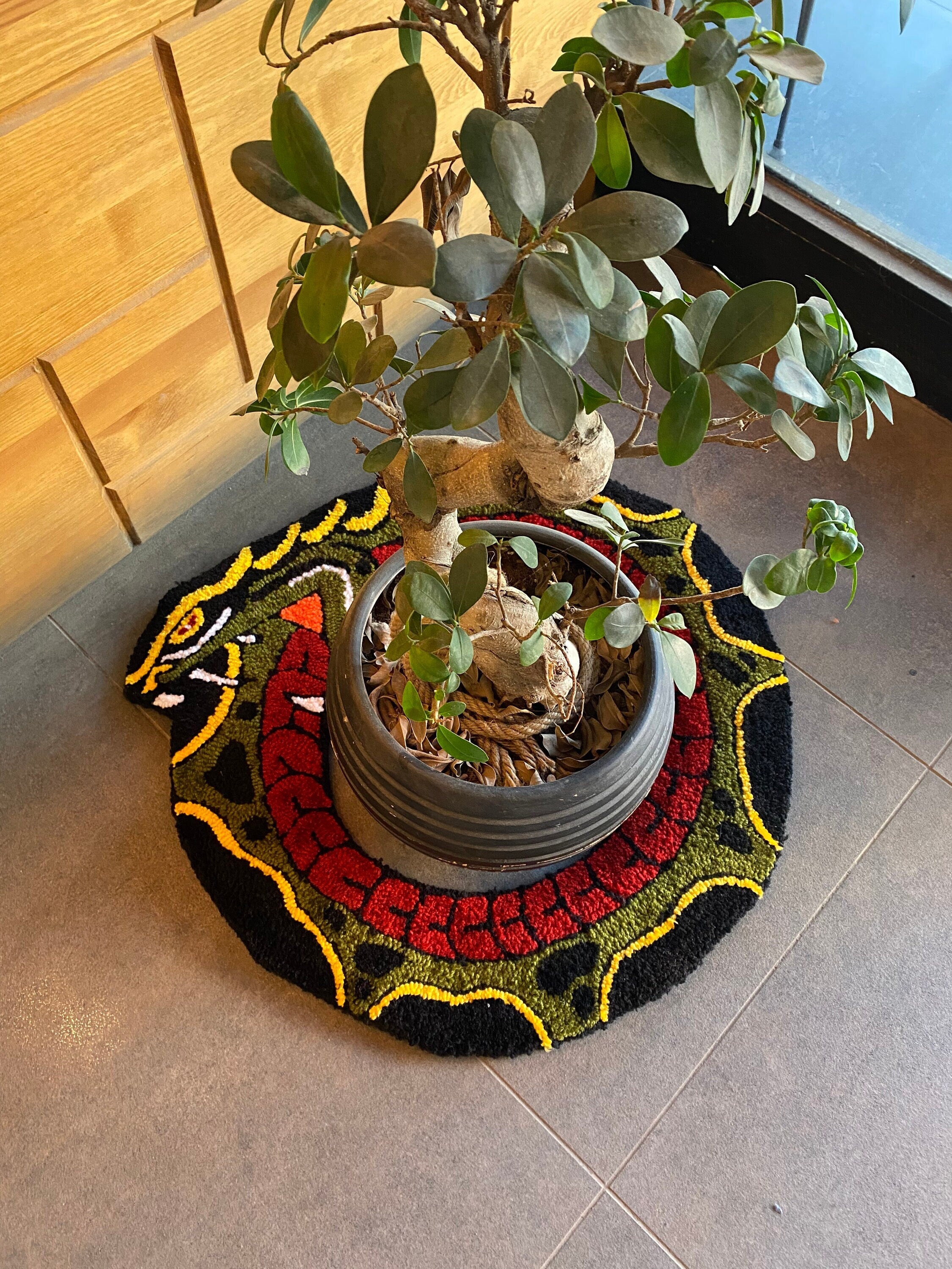 OrnnWorks Ouroboros Handmade Snake Tufted Rug 60x60cm Acrylic