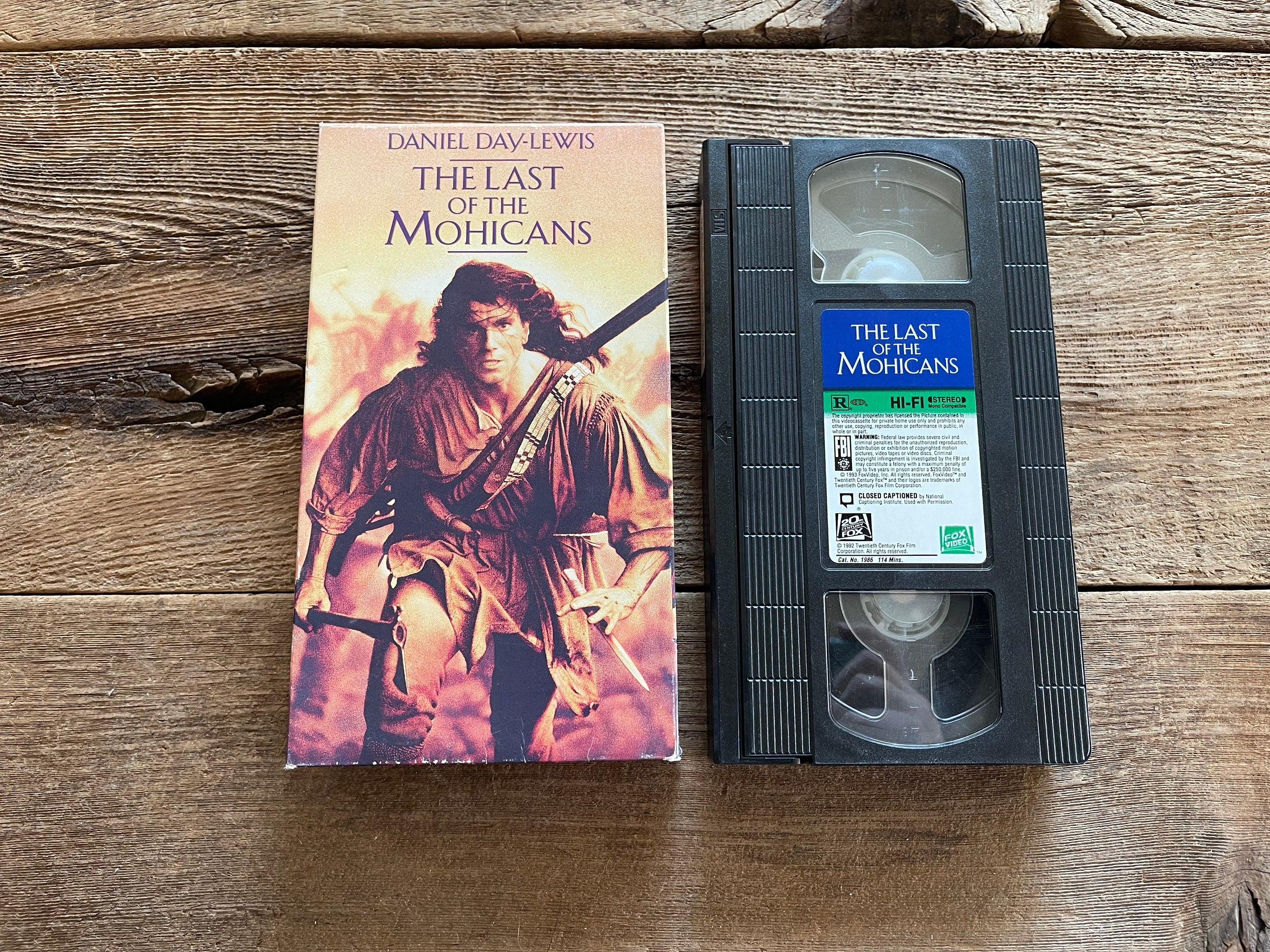 The Last of the Mohicans VHS Tape 1992 Daniel Day-Lewis Rated R