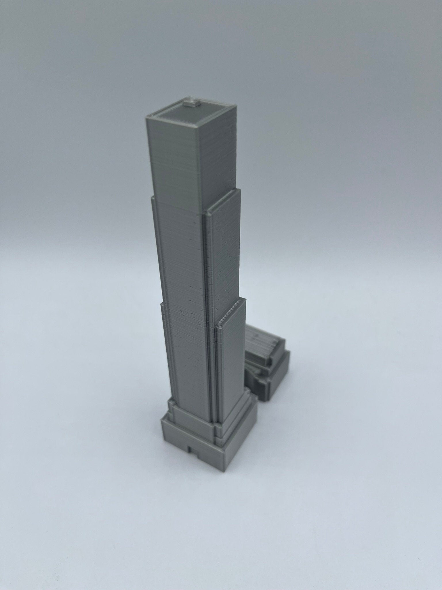 StarsoftheCity 731 Lexington Avenue 3D Printed Skyscraper Model Silver