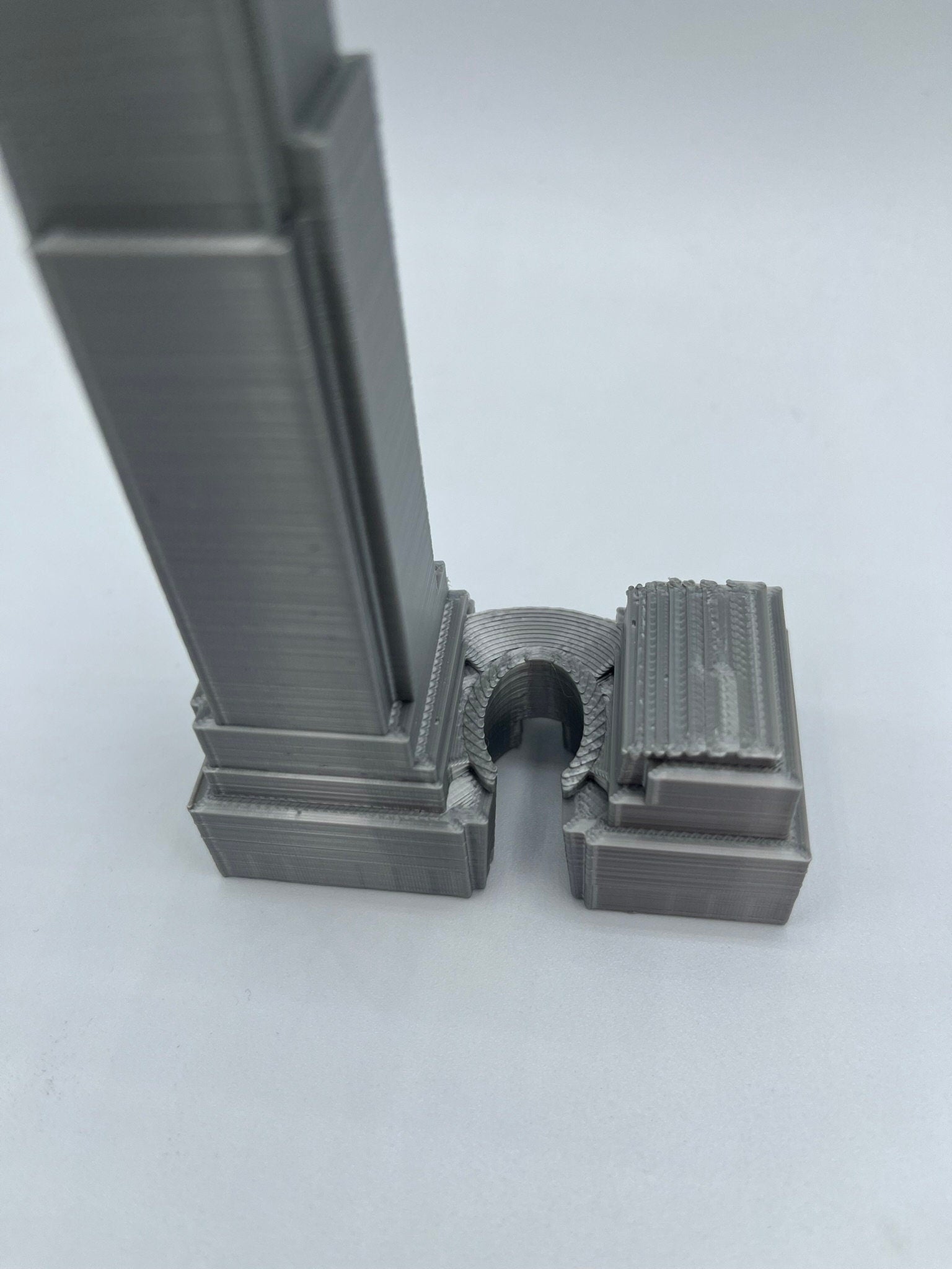 StarsoftheCity 731 Lexington Avenue 3D Printed Skyscraper Model Silver