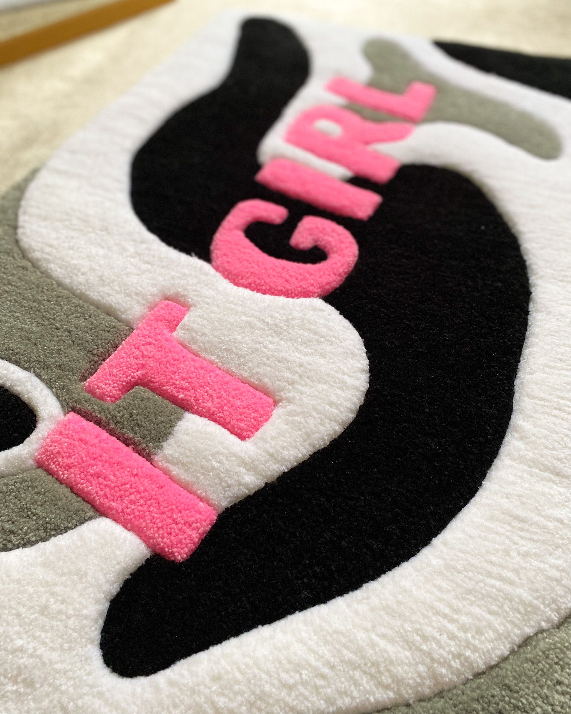 LargoModern It Girl Custom Tufted Fluffy Rug 21x34in