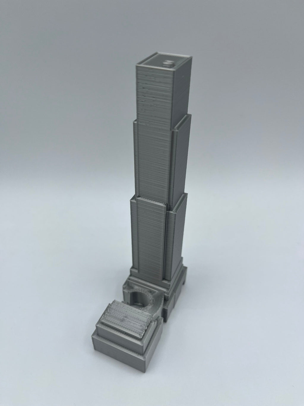 StarsoftheCity 731 Lexington Avenue 3D Printed Skyscraper Model Silver