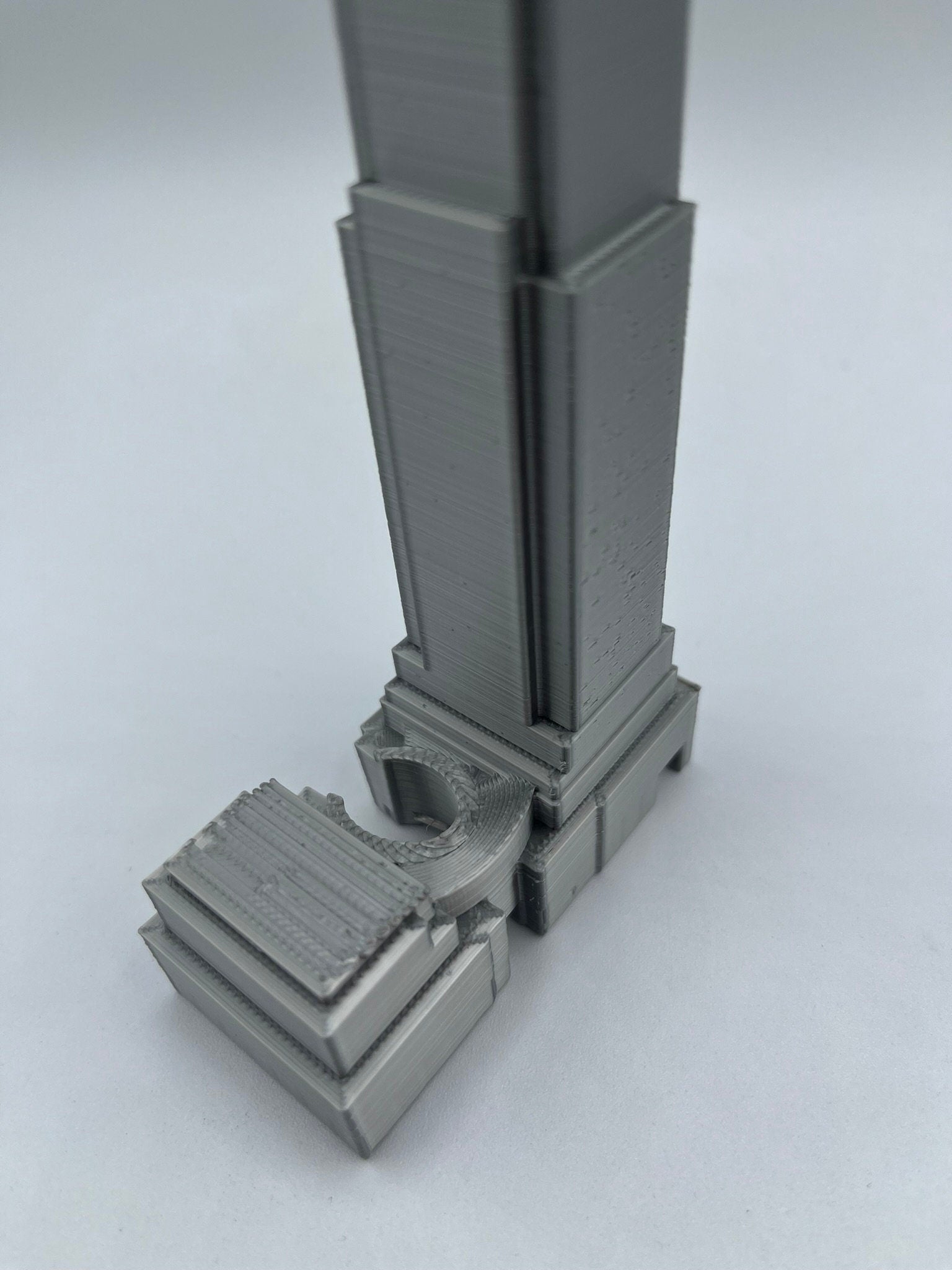 StarsoftheCity 731 Lexington Avenue 3D Printed Skyscraper Model Silver