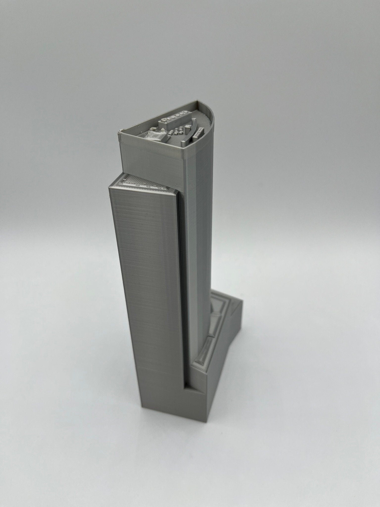 StarsoftheCity 200 West Street 3D Printed Model Statue Silver