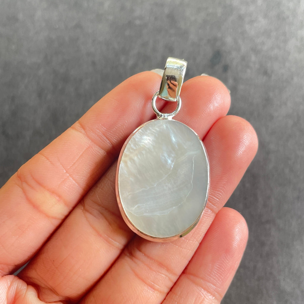 EkkJewels Mother of Pearl Pendant Necklace 925 Sterling Silver Natural Gemstone