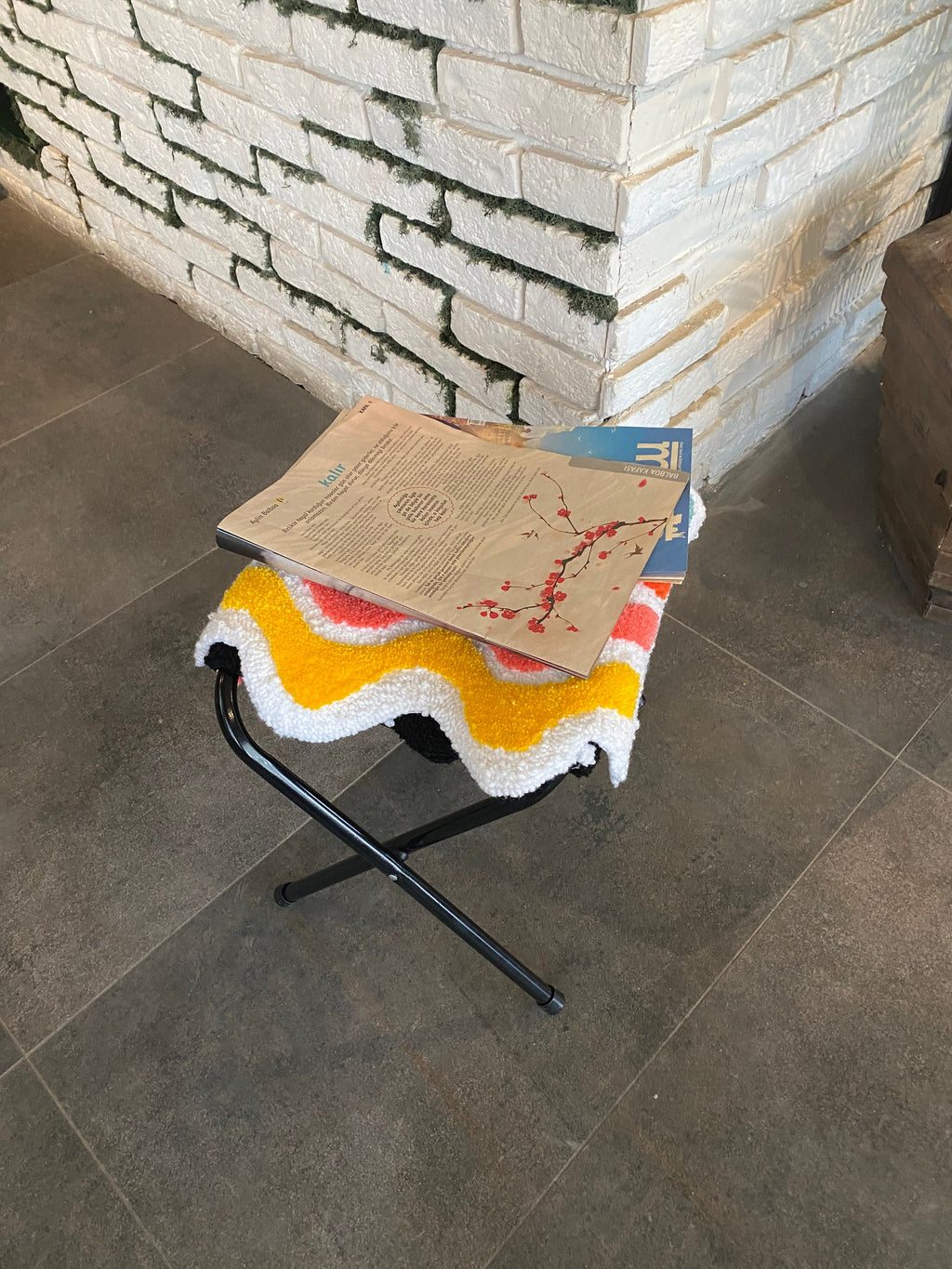 OrnnWorks Colorful Waves Stool Fluffy Tufted Ottoman Chair