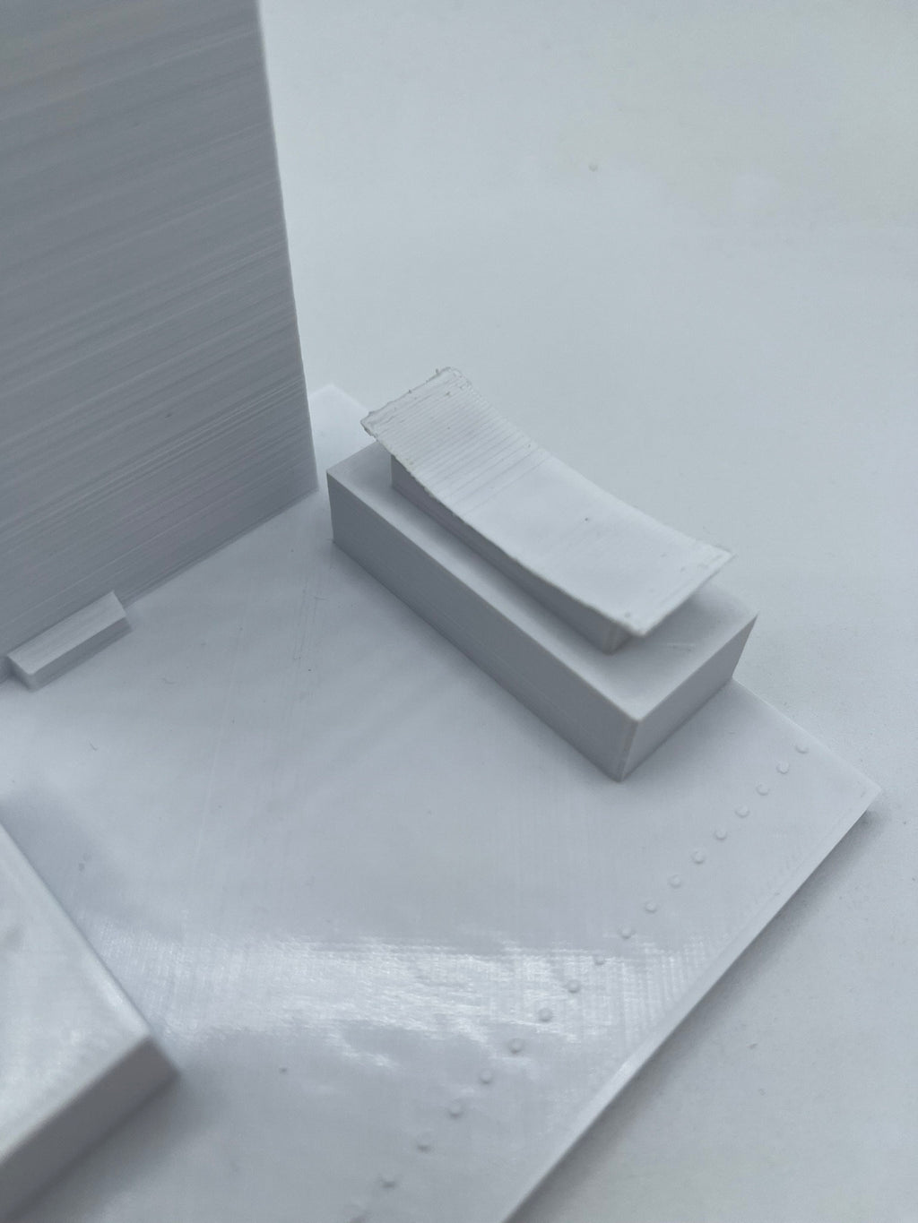 StarsoftheCity UN Headquarters Model 3D Printed PLA Statue White