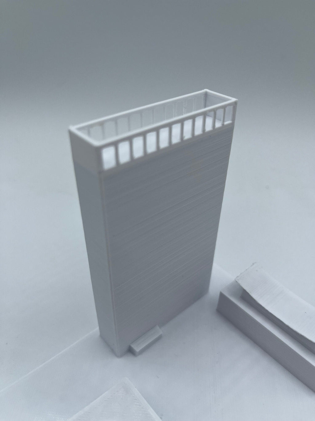 StarsoftheCity UN Headquarters Model 3D Printed PLA Statue White