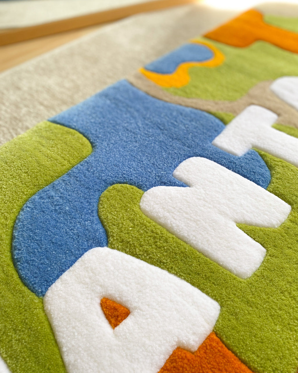 LargoModern Custom Hand Tufted Rug FANTASTIC Design
