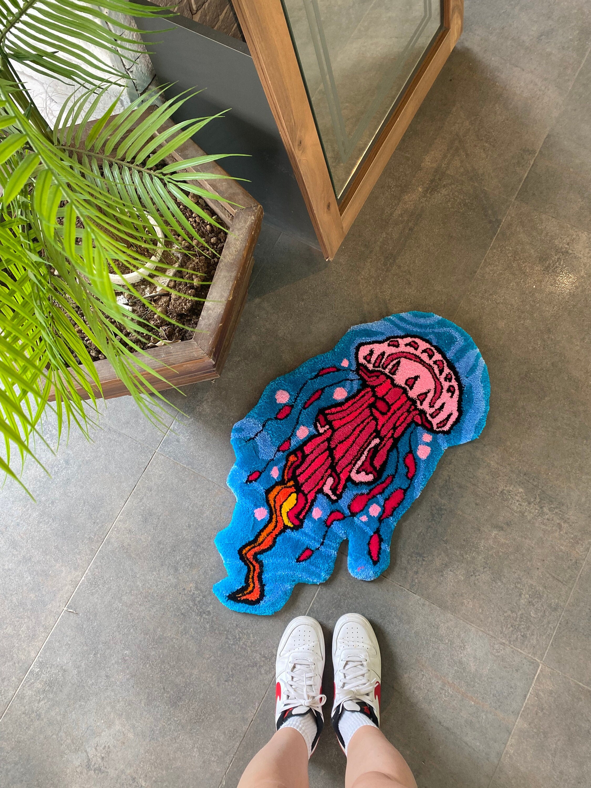 OrnnWorks Jellyfish Fluffy Tufted Rug 18x26in