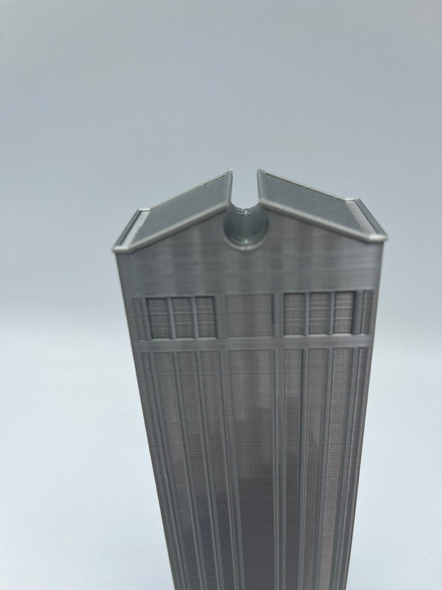 StarsoftheCity 550 Madison Avenue 3D Printed Model 6.25in Gray