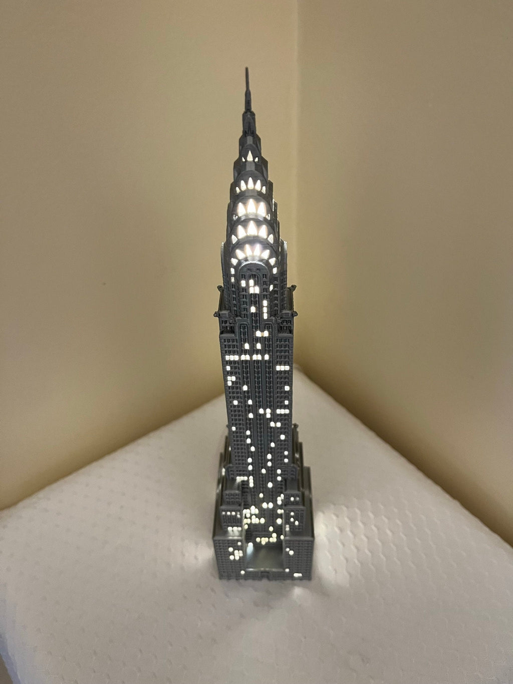 StarsoftheCity Chrysler Building Light Up Model Small 3D Printed