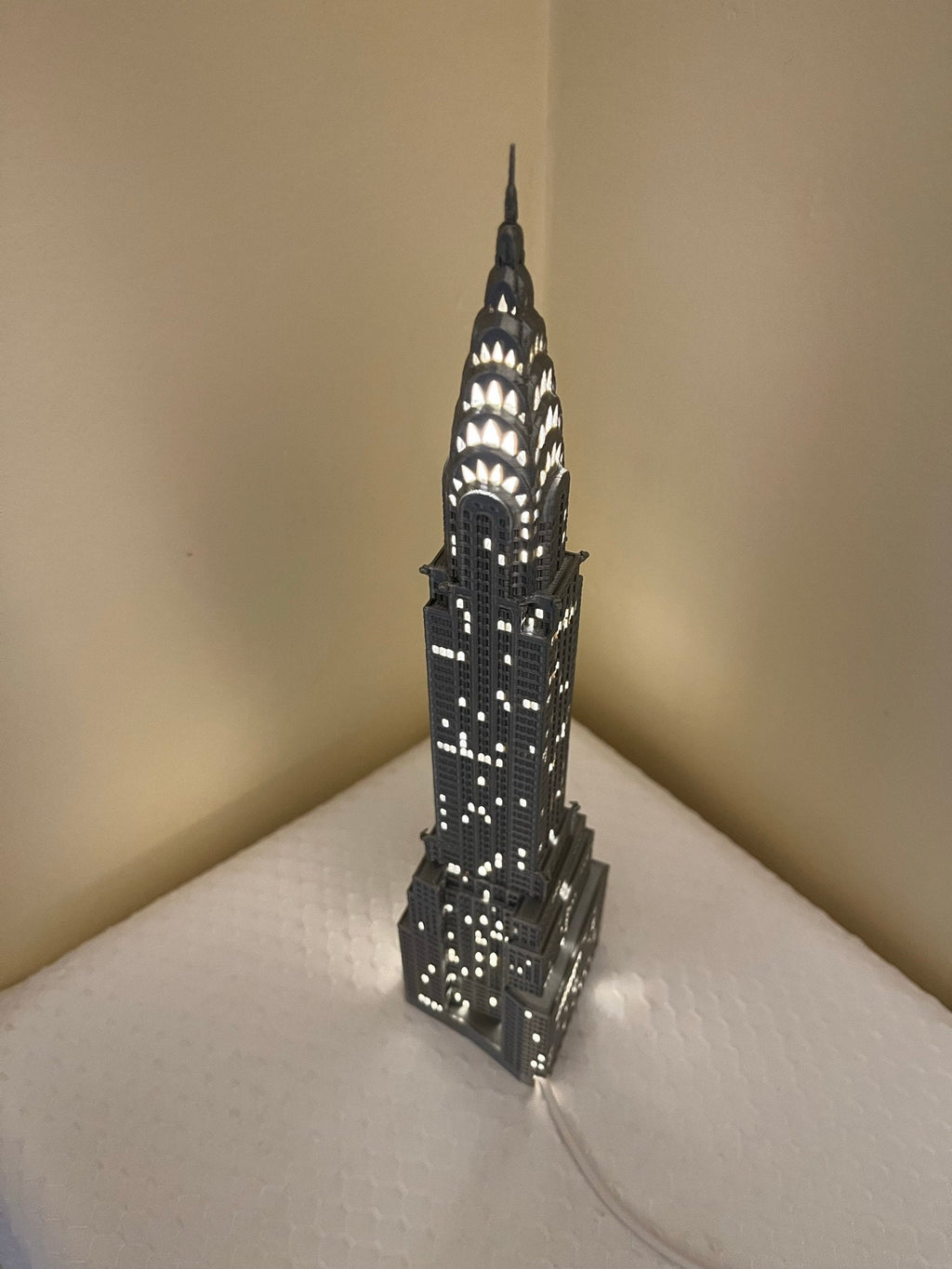 StarsoftheCity Chrysler Building Light Up Model Small 3D Printed