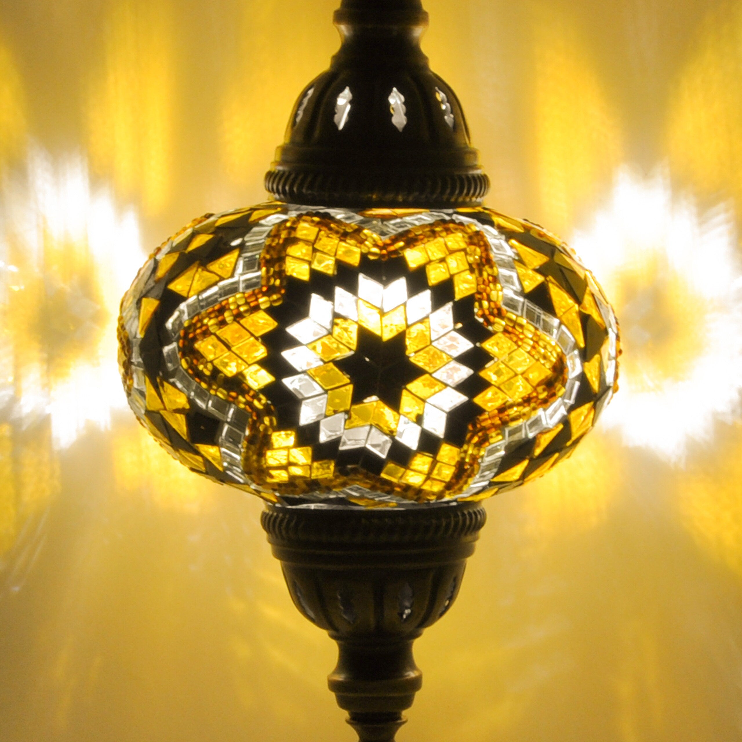 MoslandHome Handmade Turkish Mosaic Glass Table Lamp 6.5in