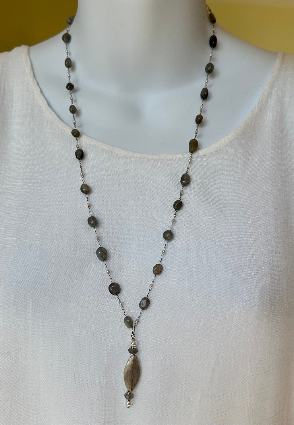 MossberryandStone Labradorite and White Glass Pearl Pendant Necklace 24in Silver