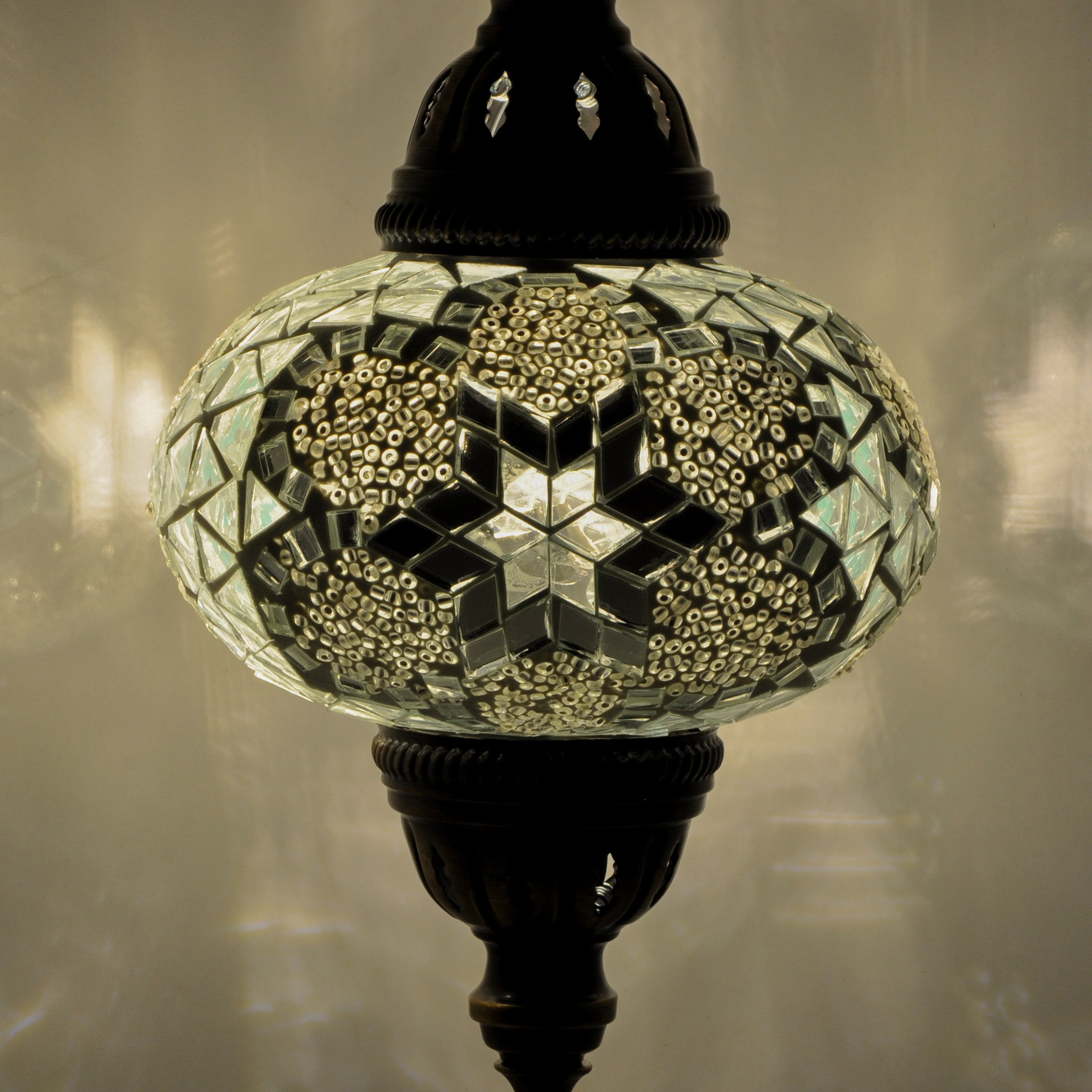 MoslandHome Handmade Turkish Mosaic Table Lamp with Led Bulb 6.5in