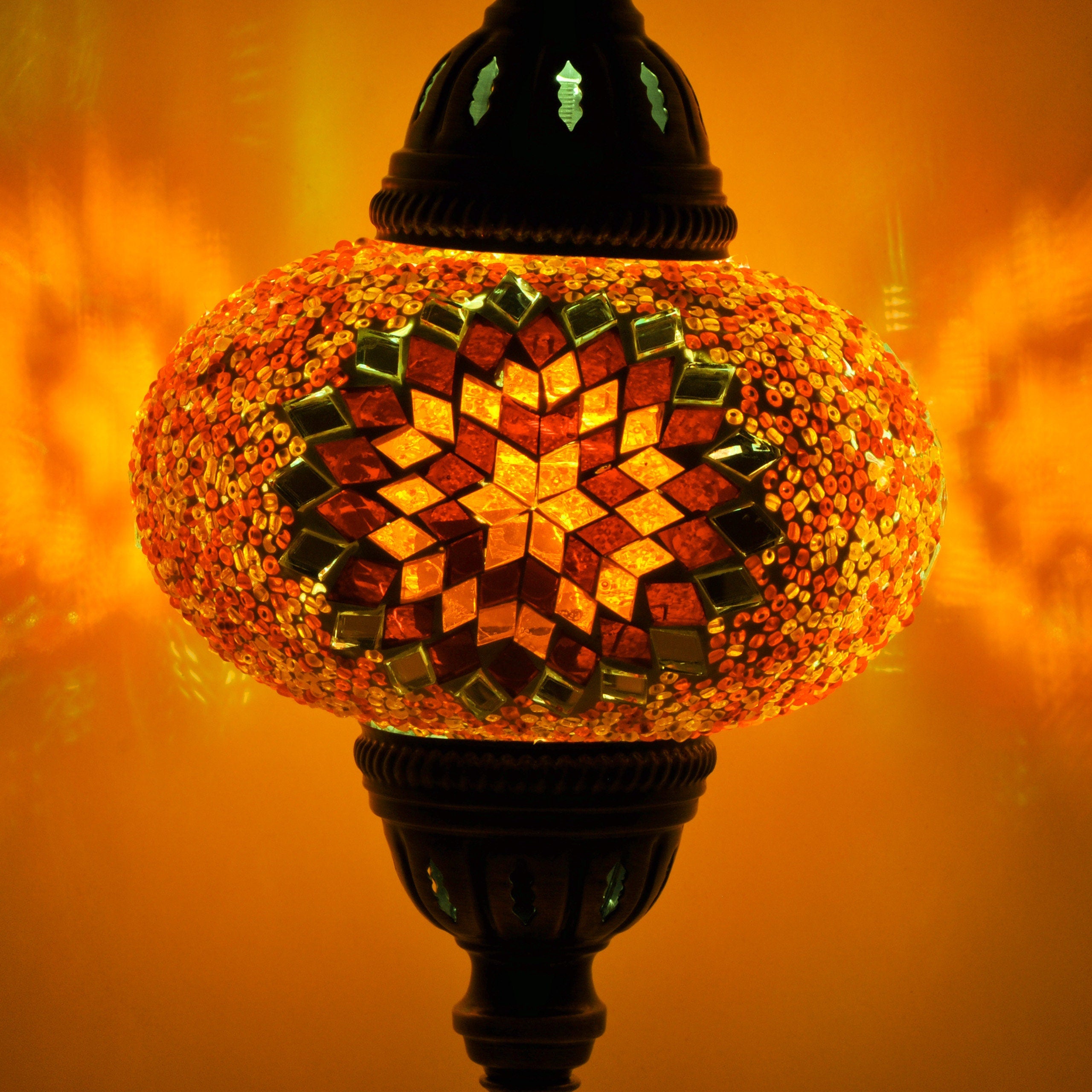 MoslandHome Handmade Turkish Mosaic Table Lamp Bohemian Night Light 6.5in Globe