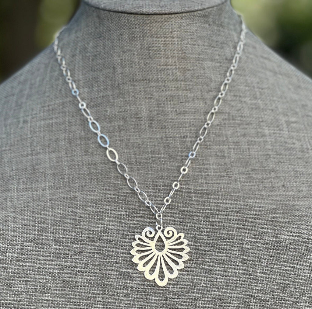 MossberryandStone Silver Phoenix Wing Pendant Necklace Labradorite 18in