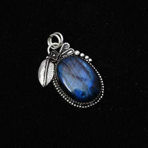 Blue Labradorite Pendant Necklace: Handmade 925 Sterling Silver