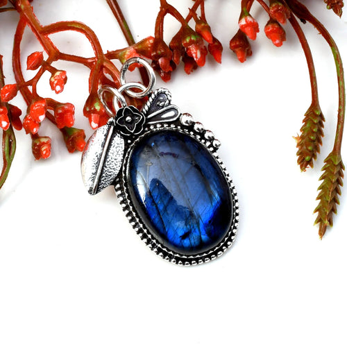 Blue Labradorite Pendant Necklace: Handmade 925 Sterling Silver