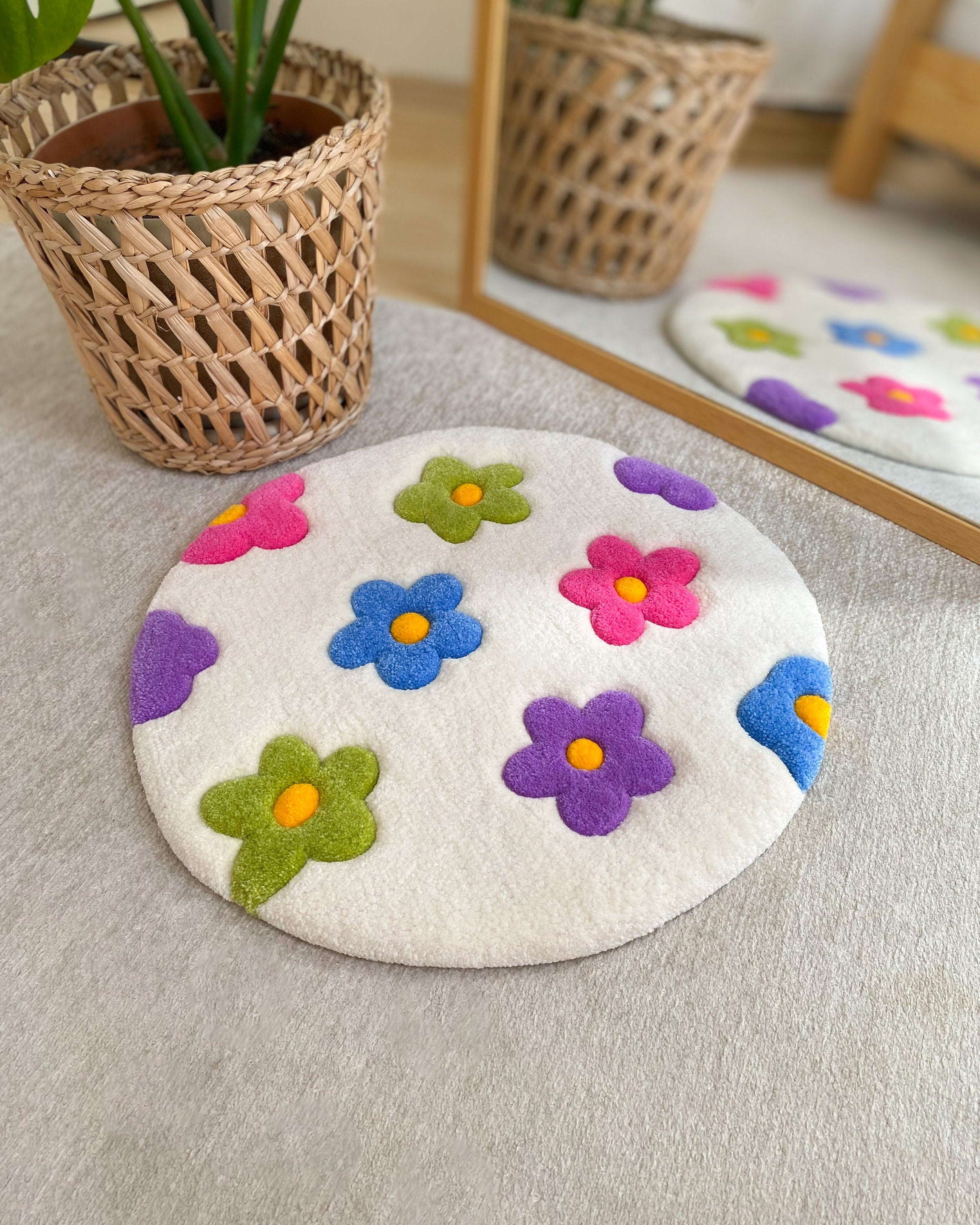 LargoModern Flower Hand Tufted Rug Soft Aesthetic Decorative Floor Rug