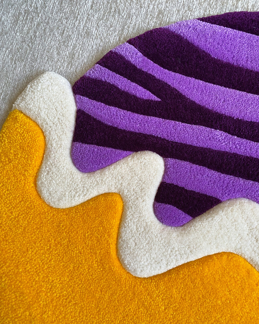 LargoModern Asymmetric Hand Tufted Fluffy Rug Purple Yellow