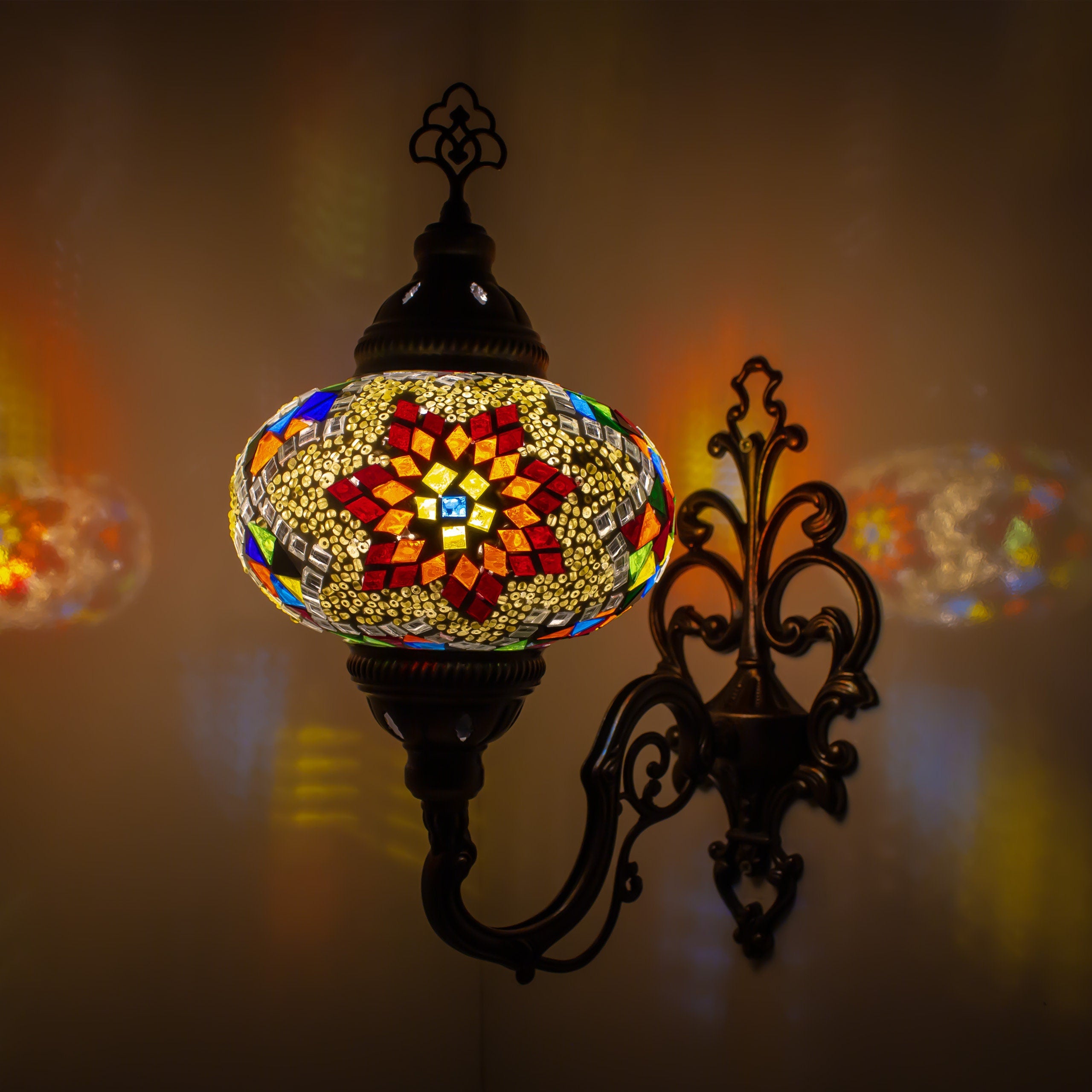 MoslandHome Turkish Moroccan Mosaic Wall Sconce Lamp, Tiffany Style, Mosaic Glass Shade
